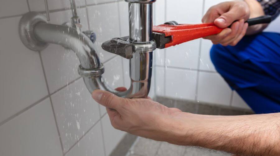 Expert burst pipe repair services in Glassport, PA